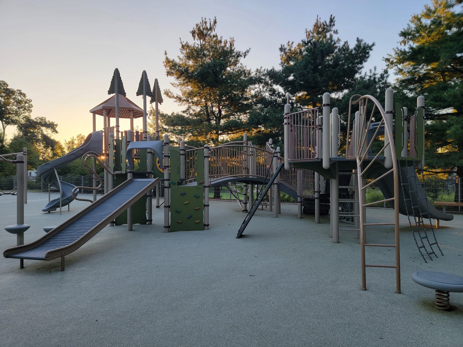 Playgrounds in the Boston Area